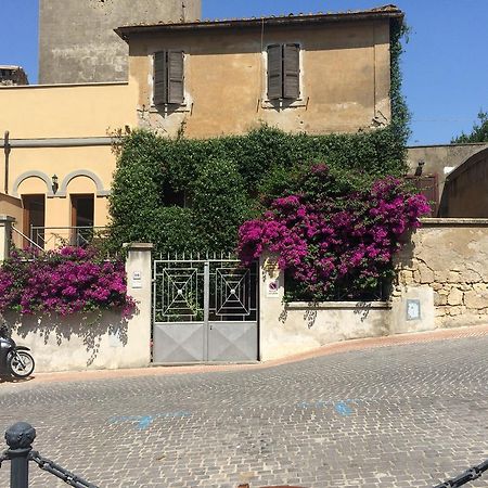 Le Stalle Del Seminario Tarquinia Eksteriør billede