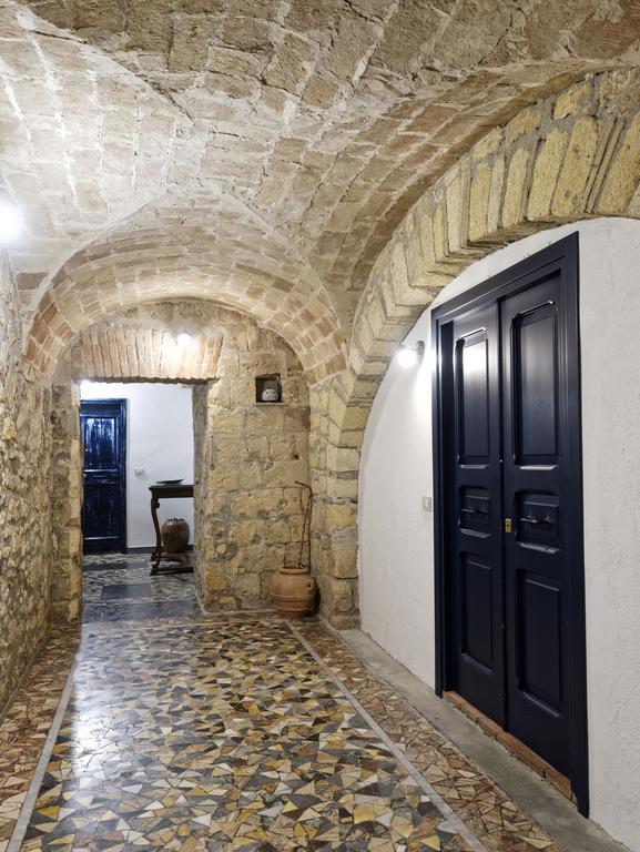 Le Stalle Del Seminario Tarquinia Værelse billede